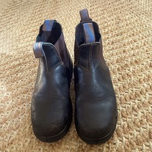 BLUNDSTONE 140 work boots. Stout brown, steel toe. Aus size 7 / US M 8, W 10.